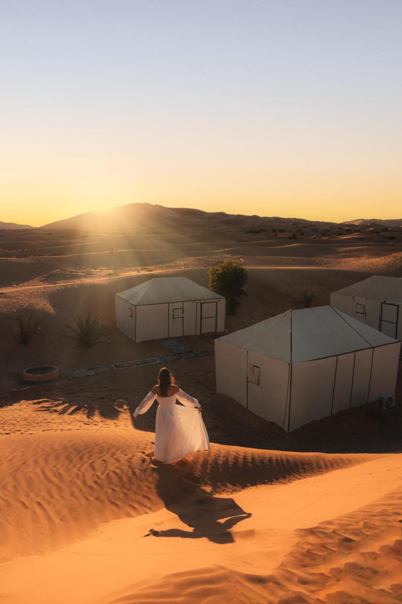 Отель Royal Luxury Camp Мерзуга Экстерьер фото